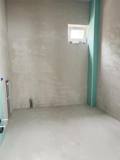 Casă cu 5 camere cu Teren 500 Mp în Sântandrei