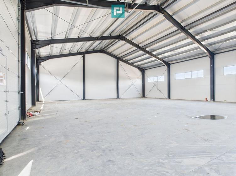 Spațiu industrial, de 440 mp, în Giarmata