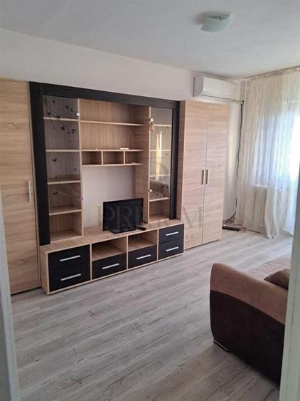 Apartament cu 2 camere decomandat, mobilat în Lipovei