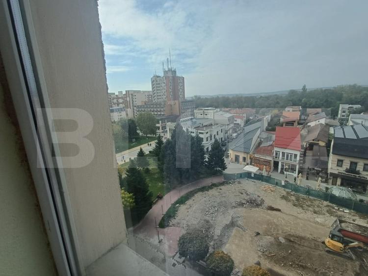 Apartament cu 2 camere decomandat, mobilat în Ultracentral