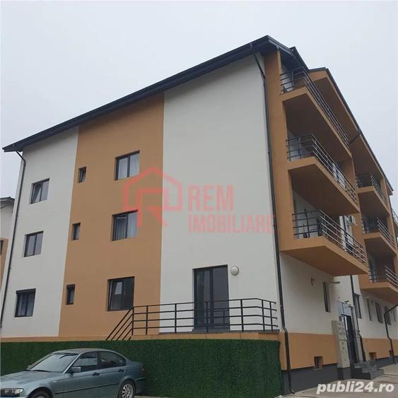 Apartament cu 2 camere decomandat în Fundeni