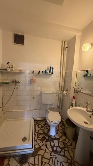 Casă individuală cu 5 camere cu Canalizare în Ștefănești