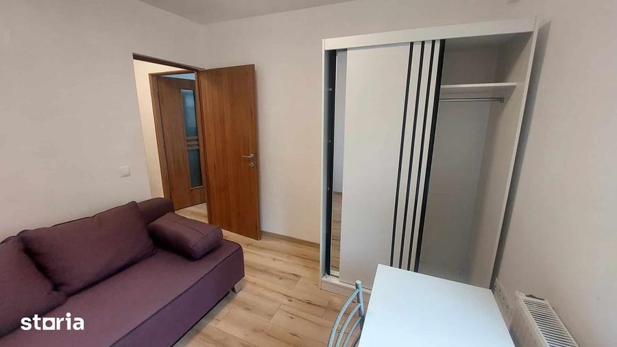Apartament cu 2 camere decomandat în Central — fotografia 3