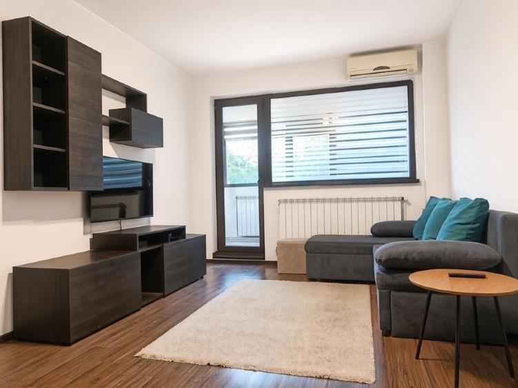 Apartament cu 2 camere semidecomandat în Gara