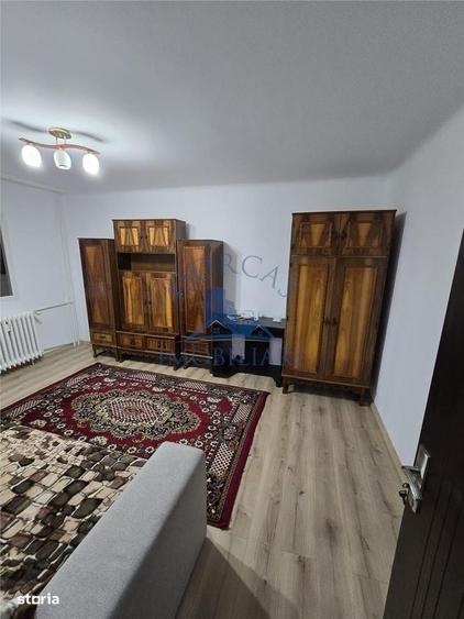 Garsonieră decomandată în Brazda lui Novac