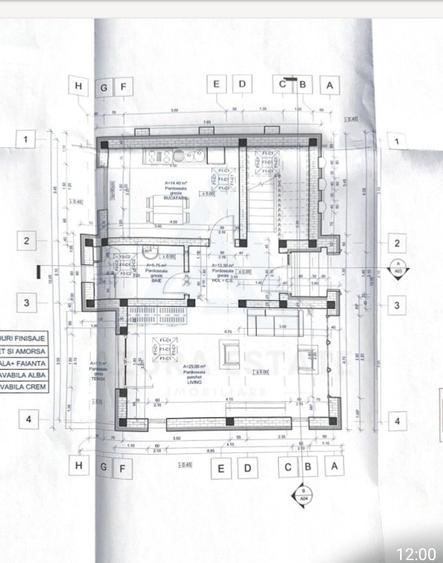 Casă cu 4 camere cu Teren 290 Mp în Central