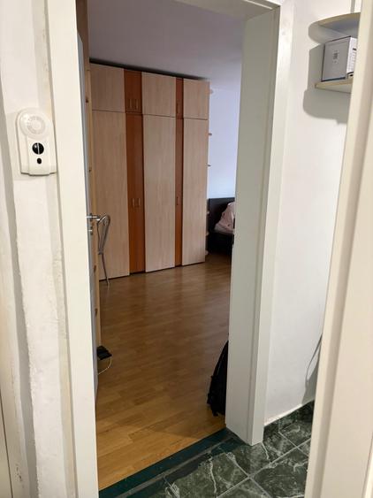 Garsonieră decomandată în Târgu Cucu