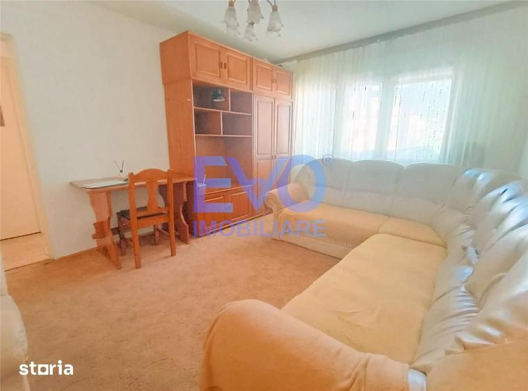 Apartament cu 2 camere semidecomandat în Păcurari