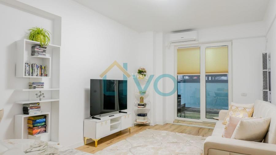 Apartament cu 2 camere - Mobilat cu Designer - in Central Address