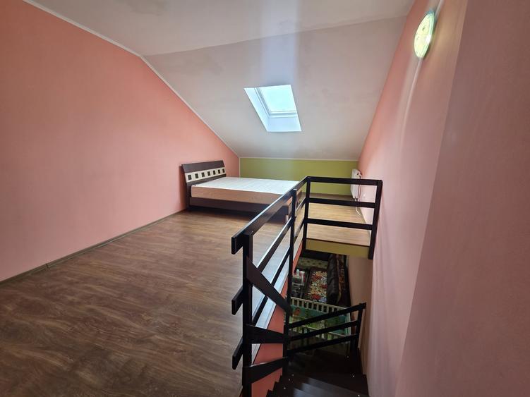 Apartament cu 2 camere decomandat, mobilat în Nicolina