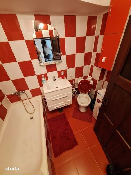 Garsonieră decomandată în Calea București