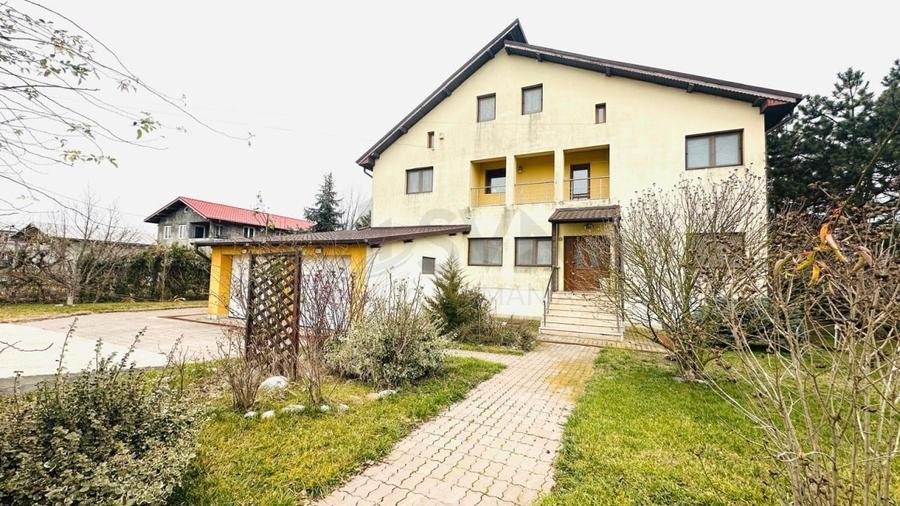 Casă individuală cu 8 camere cu Piscina în Corbeanca