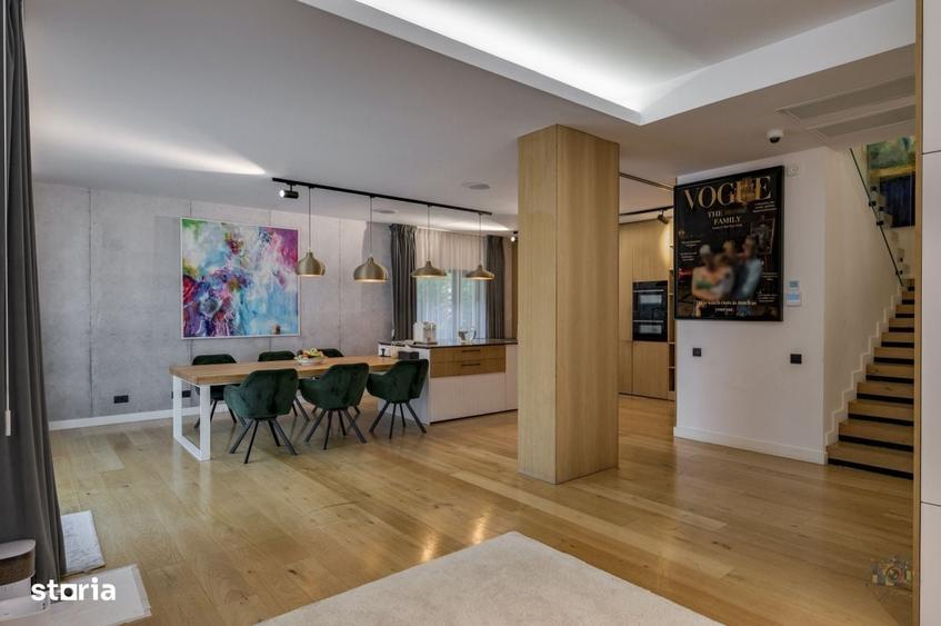Casă cu 4 camere cu Teren 496 Mp în Central