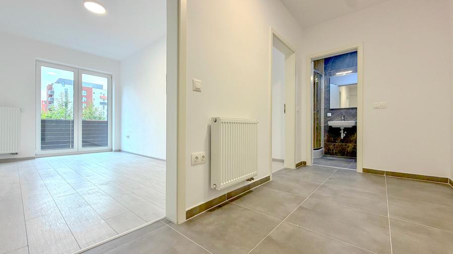 Apartament cu 3 camere nedecomandat în Avantgarden