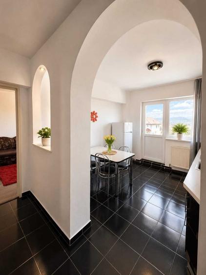 Apartament cu 2 camere decomandat în Ultracentral