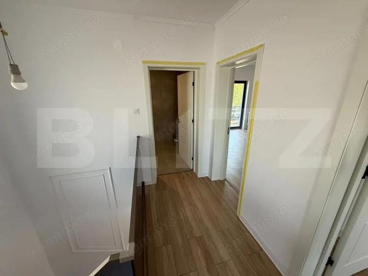 Casă cu 7 camere cu Teren 329 Mp în Central