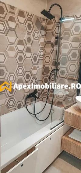 Apartament cu 2 camere decomandat, mobilat în Splaiul Unirii