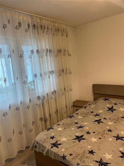Apartament cu 2 camere decomandat în Energiei