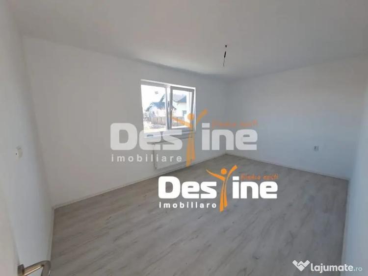 Casă cu 3 camere cu Teren 470 Mp în Vorovești