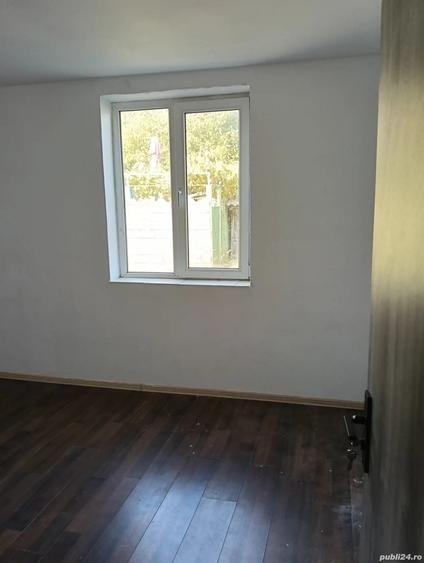 Apartament cu 2 camere decomandat în Topraisar