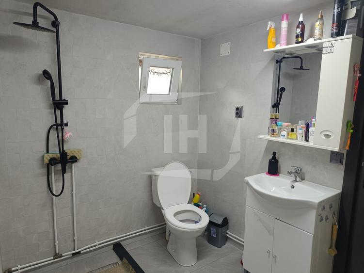 Casă individuală cu 2 camere cu Teren 1068 Mp în Căpușu Mare
