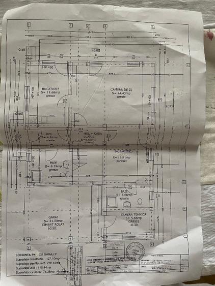 Casă individuală cu 5 camere cu Teren 1705 Mp în Central
