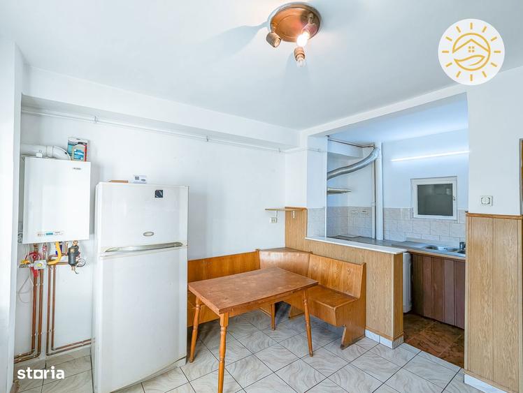 Apartament cu 3 camere decomandat în Centrul Istoric