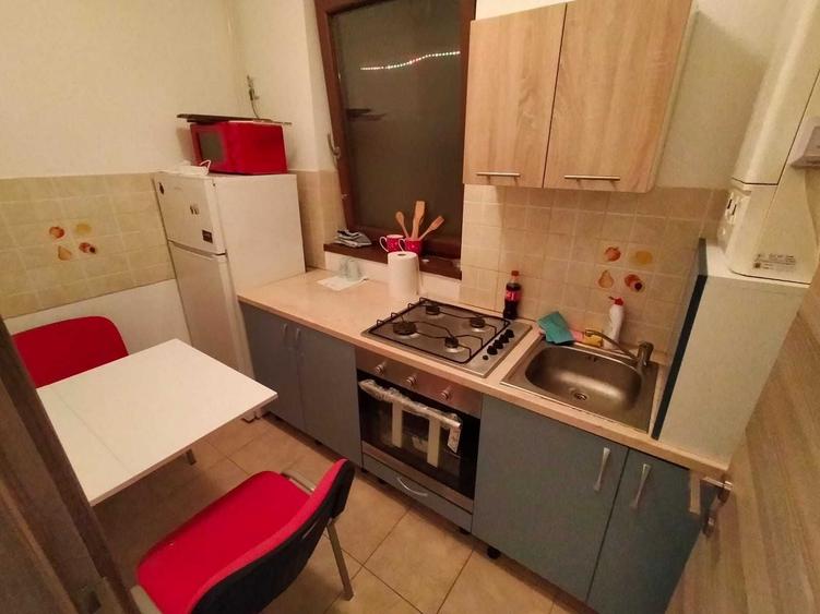 Garsonieră decomandată în Berceni