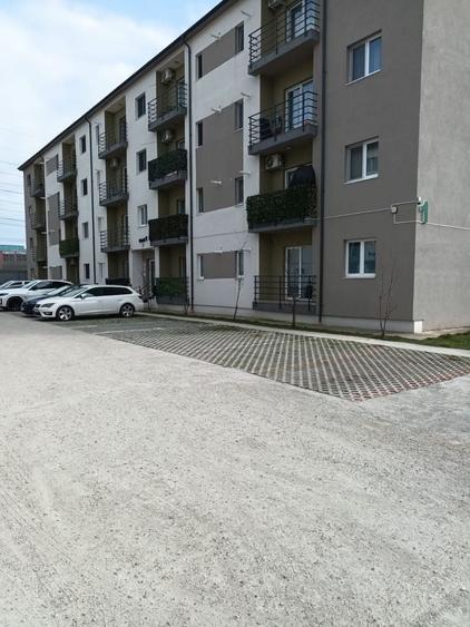 Garsonieră decomandată în Berceni