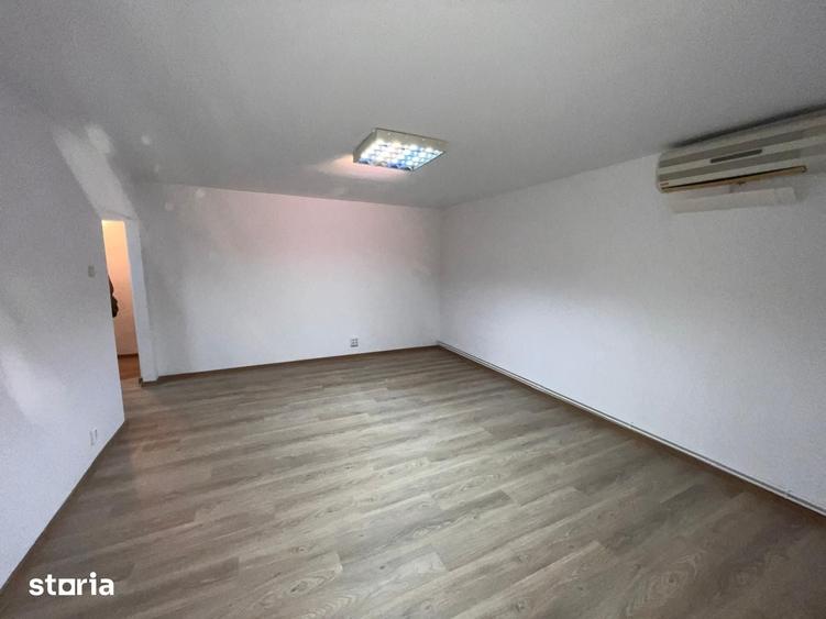 Spațiu comercial, de 100 mp, în Calea București
