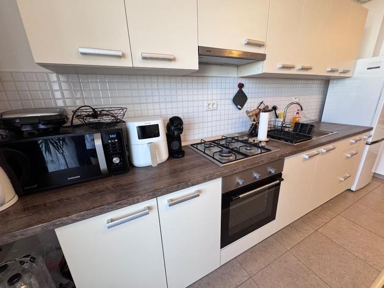 Apartament cu 2 camere decomandat, mobilat în Circumvalațiunii