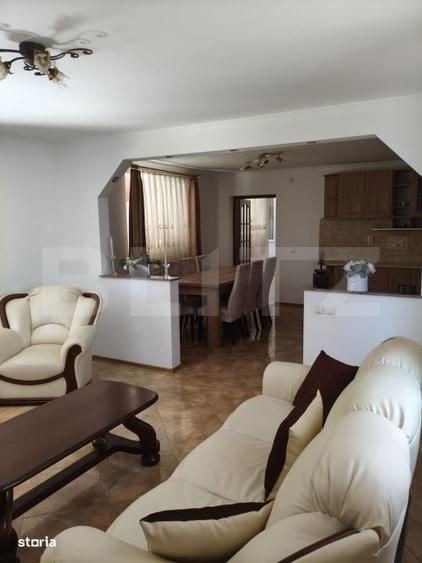 Casă cu 4 camere cu Teren 1224 Mp în Central