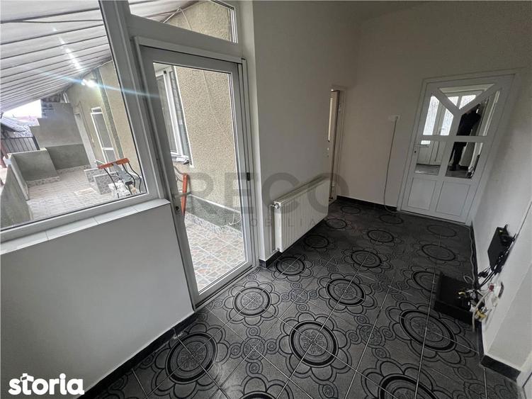 Casă cu 3 camere cu Teren 988 Mp în Sântandrei