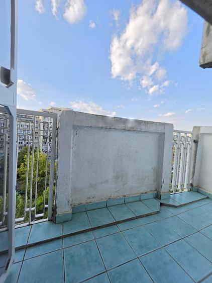Apartament cu 2 camere semidecomandat în 13 Septembrie