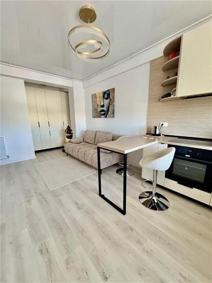 Apartament cu 2 camere decomandat, mobilat în Tomis Nord