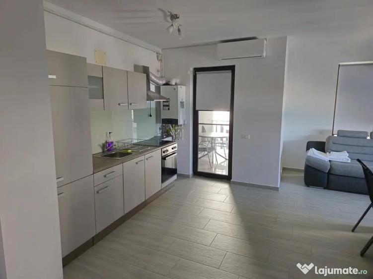 Apartament cu 2 camere semidecomandat în Nord