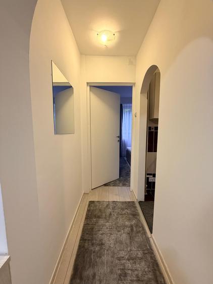 Apartament cu 2 camere decomandat în Brâncoveanu