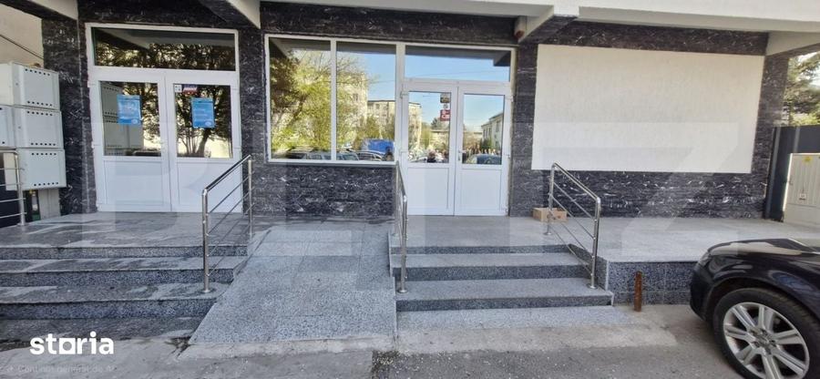 Spațiu comercial, de 100 mp, în Central
