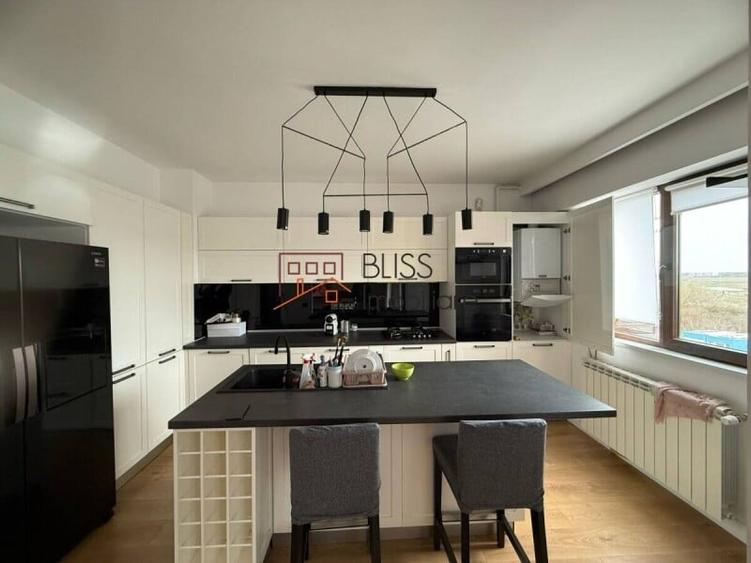 Apartament cu 3 camere decomandat în Pipera