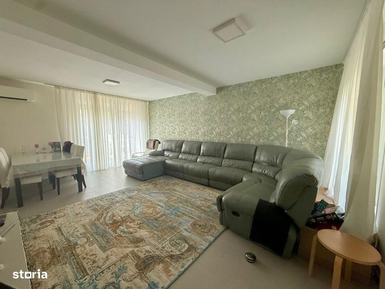 Casă cu 4 camere cu Teren 300 Mp în Central