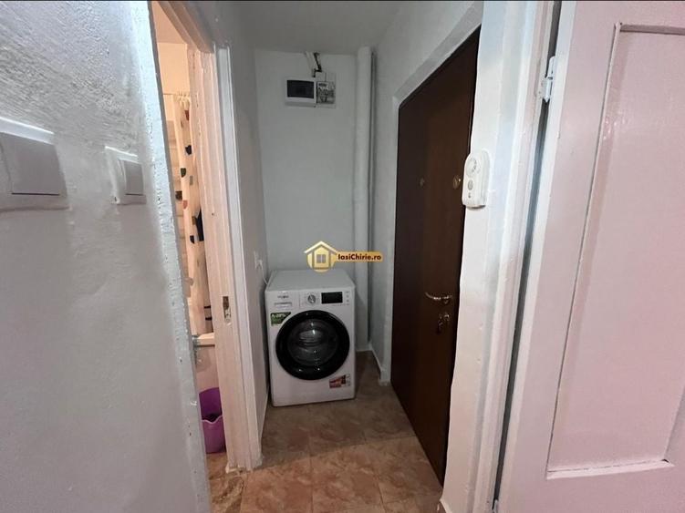 Garsonieră decomandată în Gară