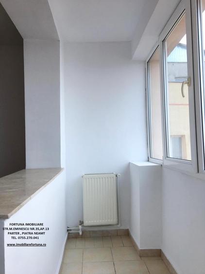 Apartament cu 3 camere decomandat în Mărăței