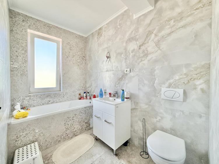 Duplex cu 4 camere cu Teren 274 Mp în Bucovăț (Remetea Mare)