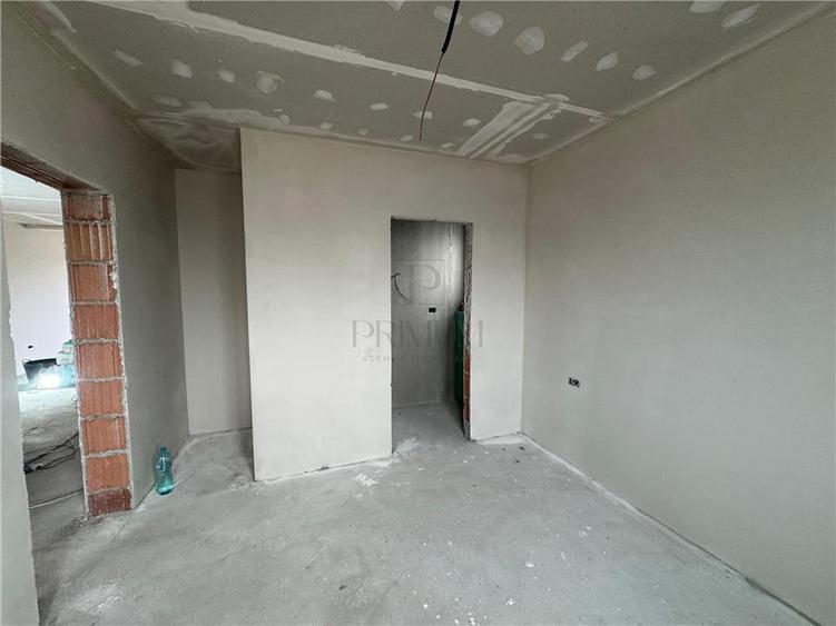 Duplex cu 3 camere cu Teren 320 Mp în Moșnița Nouă
