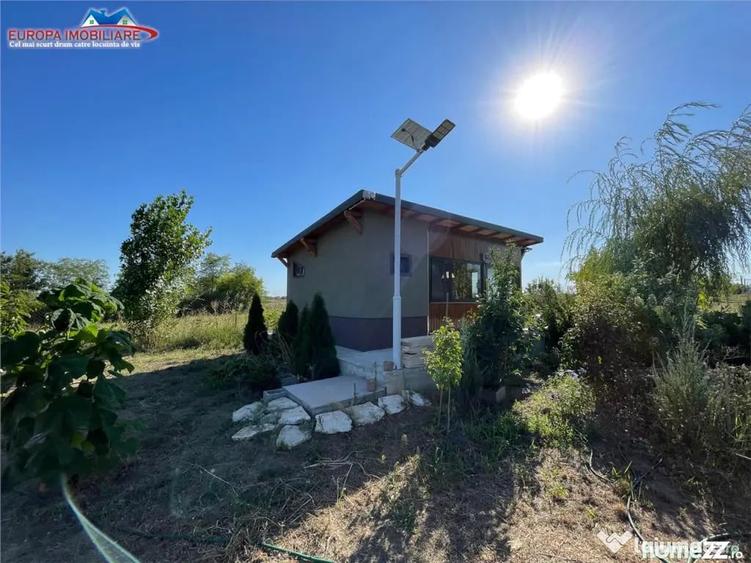 Teren de 2230 mp, în Cataloi