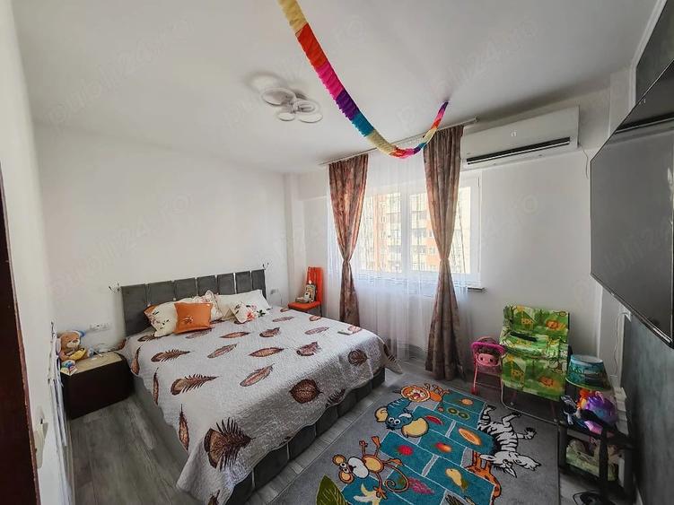 Apartament cu 2 camere decomandat în Traian