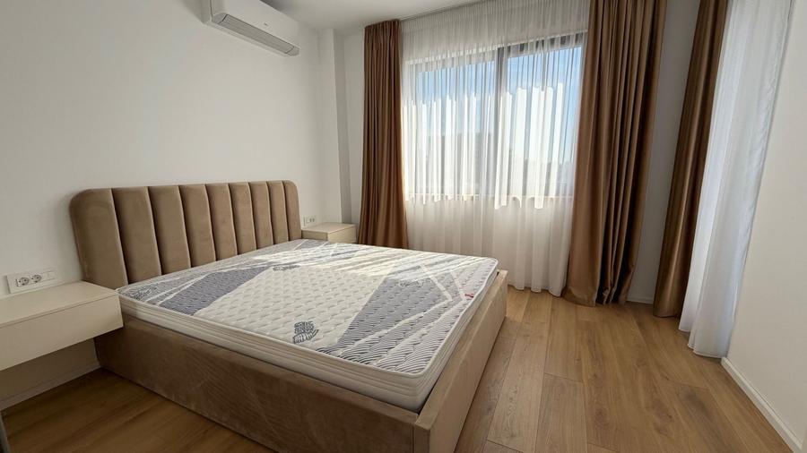 Duplex cu 5 camere cu Canalizare în Exterior Nord