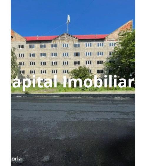 Spațiu comercial, de 2,500 mp, în Central