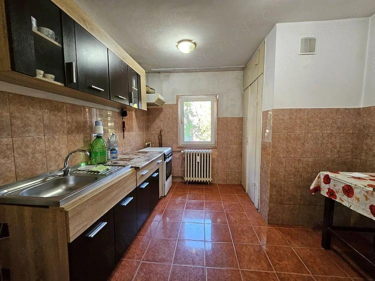 Apartament cu 2 camere semidecomandat în Micălaca