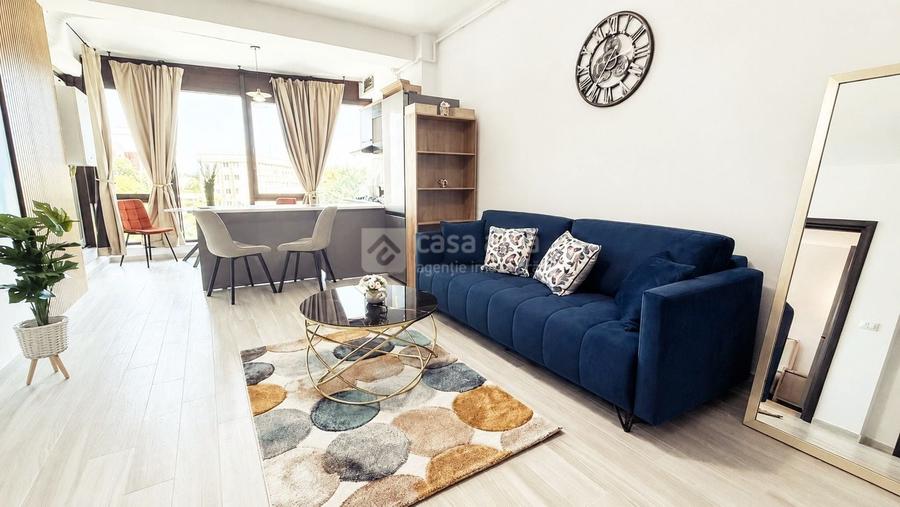 Apartament cu 2 camere semidecomandat, mobilat în Central